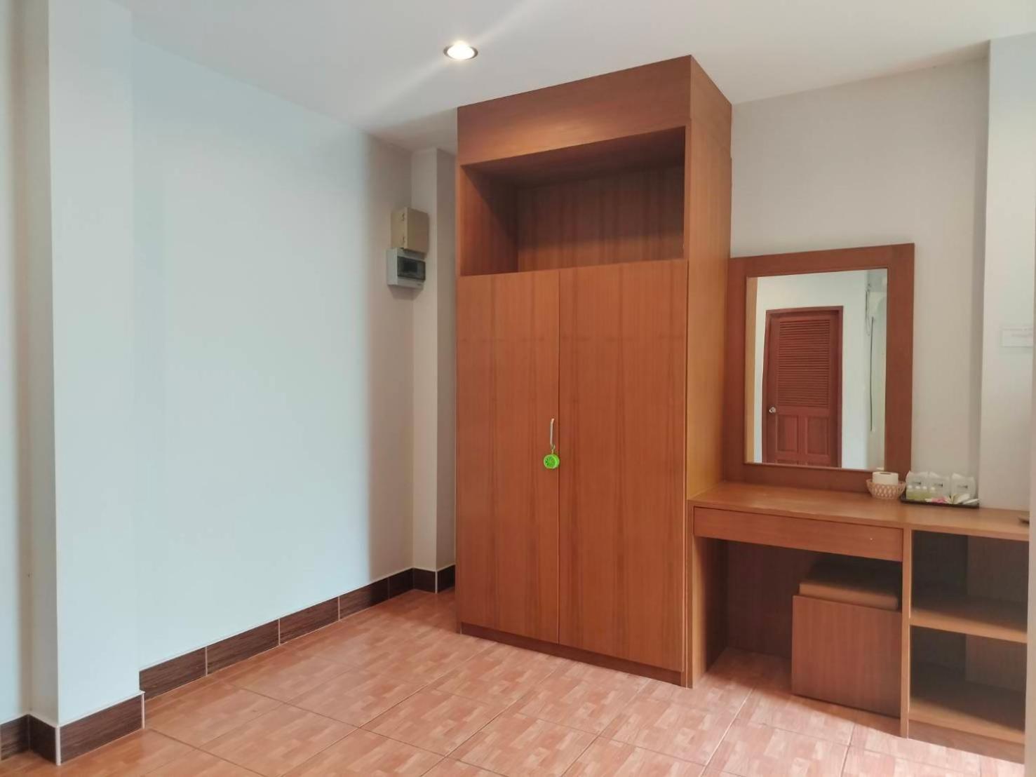 N.D.Hotel Ко-Ланта Екстер'єр фото