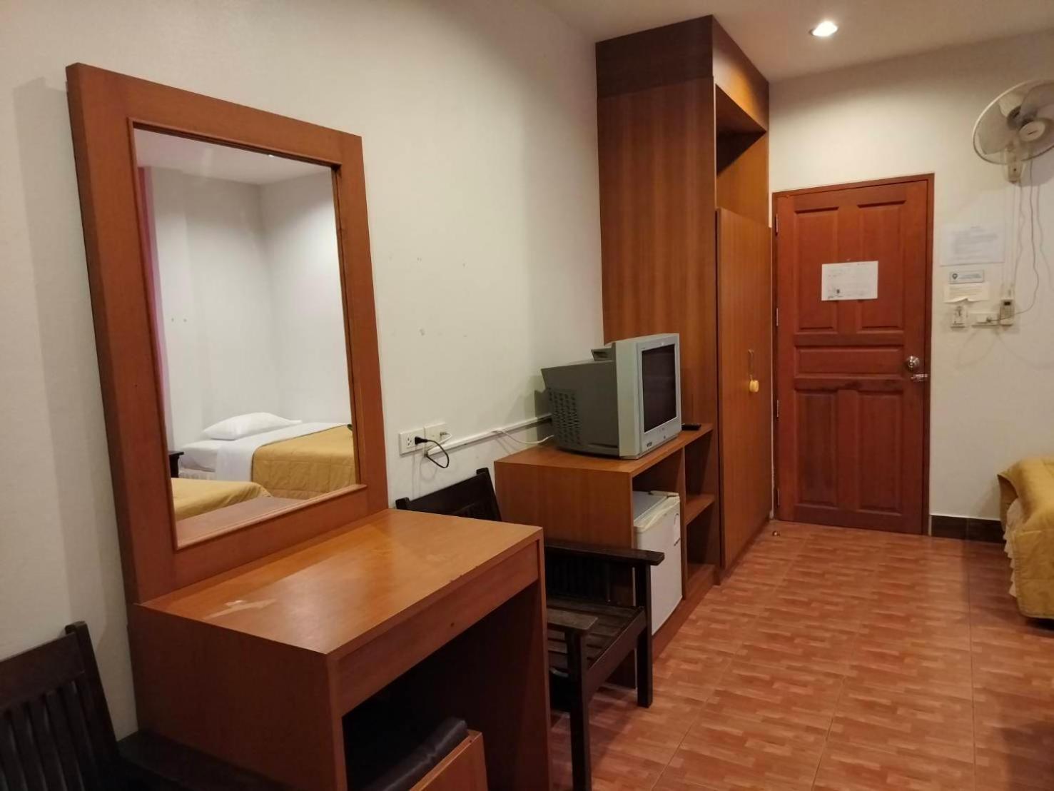 N.D.Hotel Ко-Ланта Екстер'єр фото